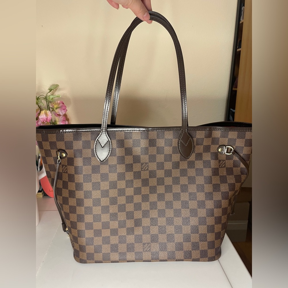 Louis Vuitton Damier Ebene Neverfull MM